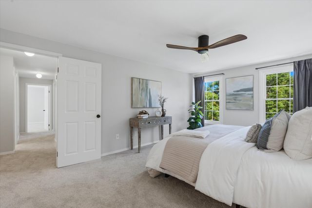 3572 Whispering Oaks Drive, Ann Arbor, MI 48108