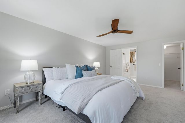3572 Whispering Oaks Drive, Ann Arbor, MI 48108