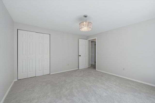 3572 Whispering Oaks Drive, Ann Arbor, MI 48108