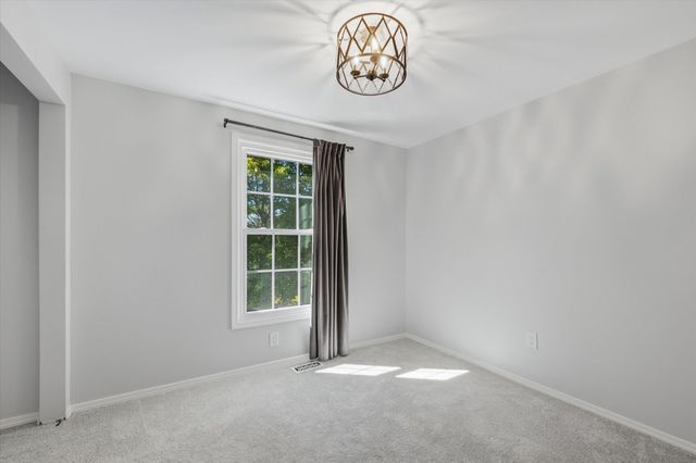 3572 Whispering Oaks Drive, Ann Arbor, MI 48108