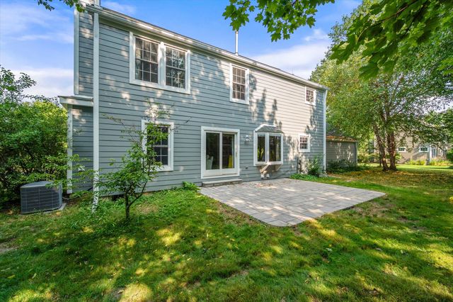3572 Whispering Oaks Drive, Ann Arbor, MI 48108