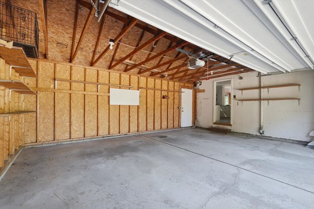 3572 Whispering Oaks Drive, Ann Arbor, MI 48108