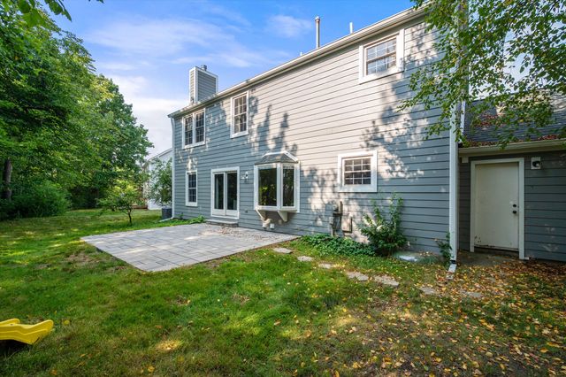 3572 Whispering Oaks Drive, Ann Arbor, MI 48108