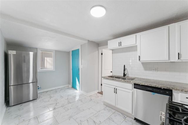 5822 Agnes Avenue, Kansas City, MO 64130