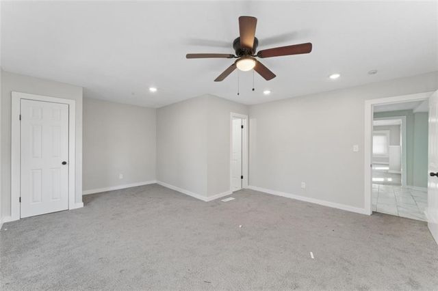 5822 Agnes Avenue, Kansas City, MO 64130