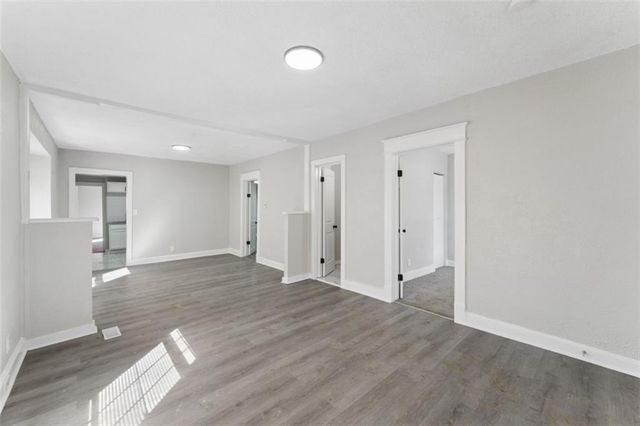 5822 Agnes Avenue, Kansas City, MO 64130