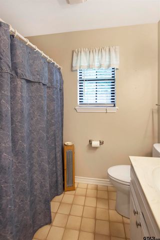 5868 FM 346 E, Tyler, TX 75703