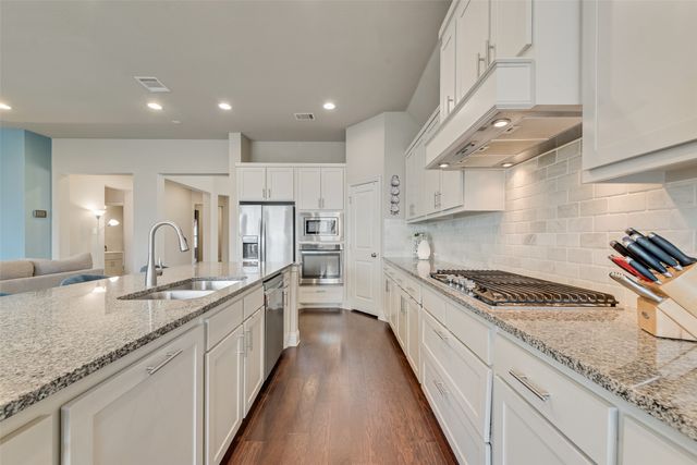 15445 Bluffdale Drive, Roanoke, TX 76262