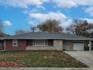 1108 Plaza Drive, Joliet, IL 60435
