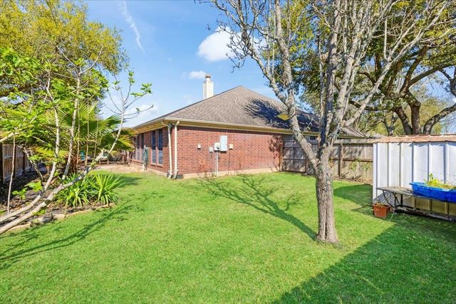 3238 Bodine Drive, Pearland, TX 77584
