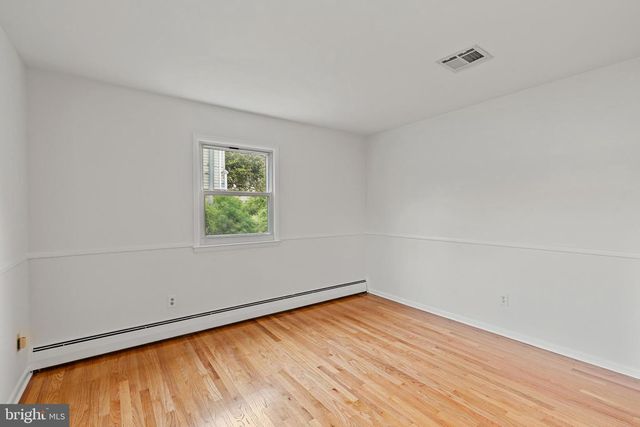 393 JAYBEA CT, Glen Burnie, MD 21061