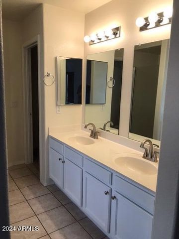 6533 W PASO Trail, Phoenix, AZ 85083