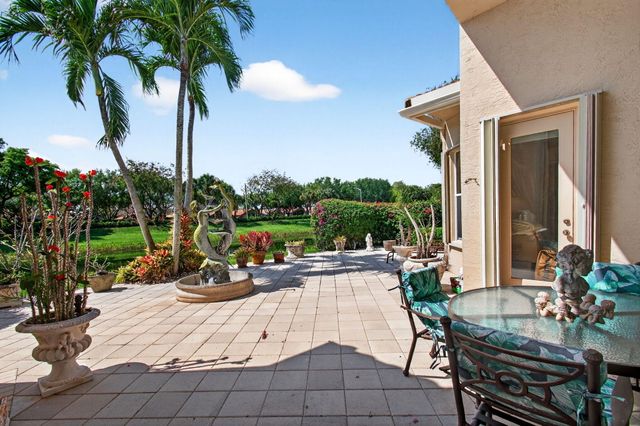 6850 Fiji Circle, Boynton Beach, FL 33437