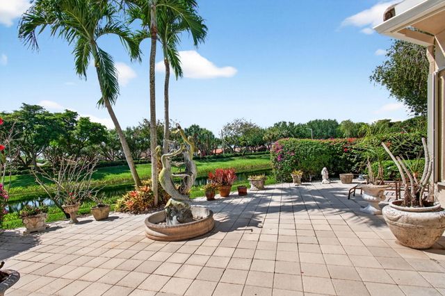 6850 Fiji Circle, Boynton Beach, FL 33437