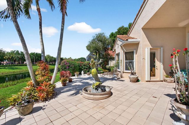 6850 Fiji Circle, Boynton Beach, FL 33437