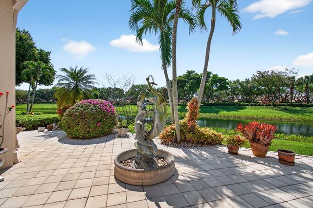 6850 Fiji Circle, Boynton Beach, FL 33437