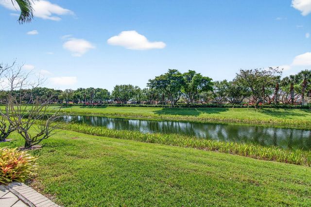 6850 Fiji Circle, Boynton Beach, FL 33437