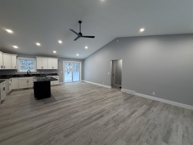 4360 Duck Creek Lane, Whitehall, MI 49461