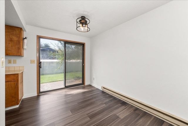 2107 N Houk Rd, Spokane Valley, WA 99216