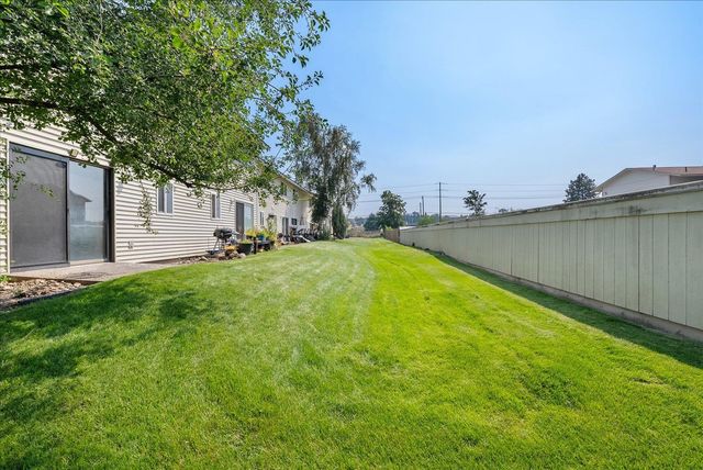 2107 N Houk Rd, Spokane Valley, WA 99216