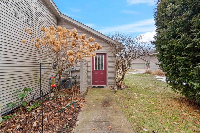 1263 Terra Road 33, Traverse City, MI 49686