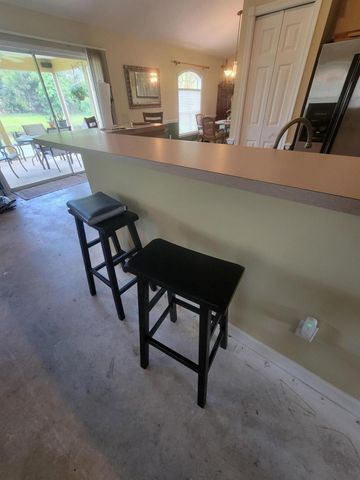2570 SE West Blackwell Drive SE, Port St Lucie, FL 34952