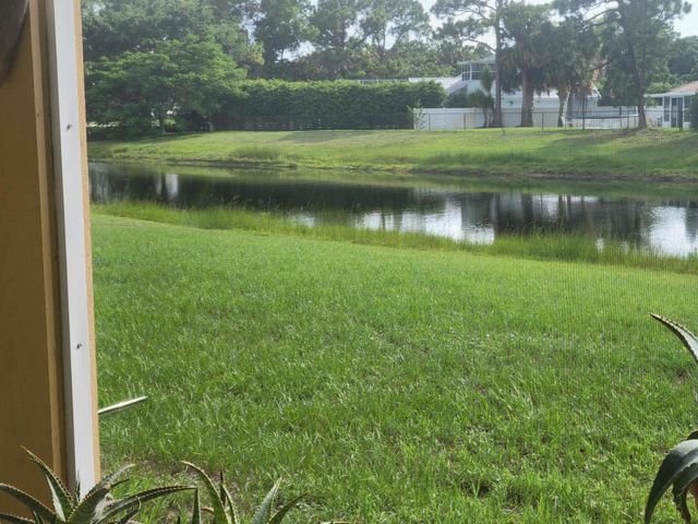 2570 SE West Blackwell Drive SE, Port St Lucie, FL 34952