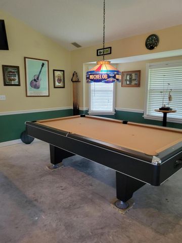 2570 SE West Blackwell Drive SE, Port St Lucie, FL 34952