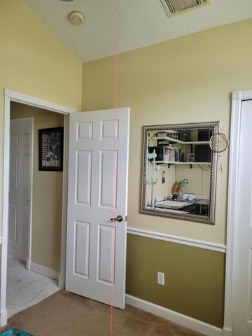 2570 SE West Blackwell Drive SE, Port St Lucie, FL 34952