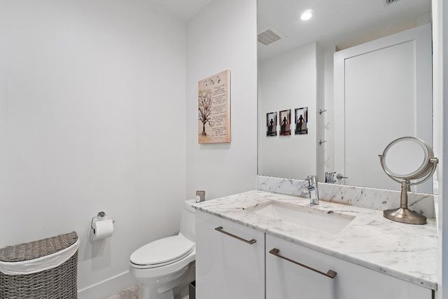 1 Water Club Way Ph 2204, North Palm Beach, FL 33408