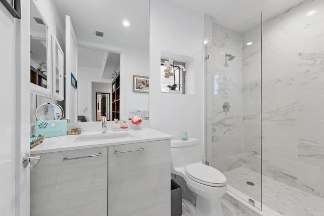 1 Water Club Way Ph 2204, North Palm Beach, FL 33408