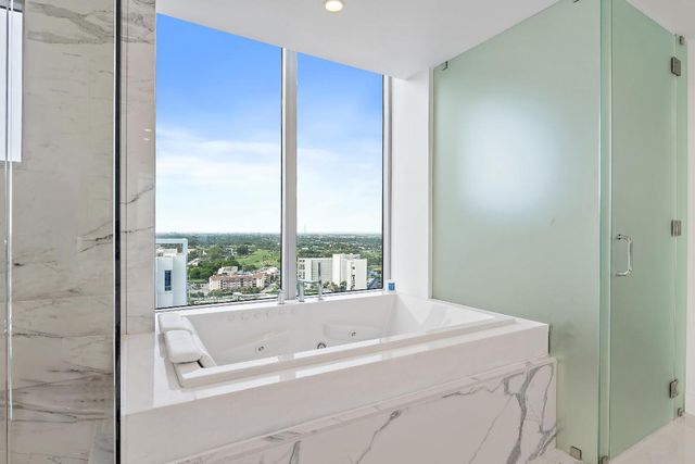 1 Water Club Way Ph 2204, North Palm Beach, FL 33408