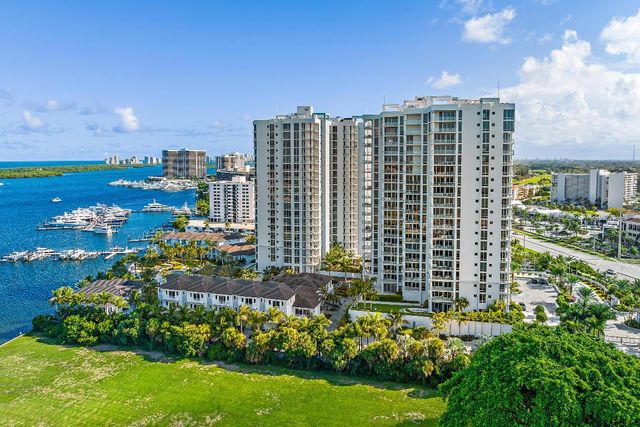 1 Water Club Way Ph 2204, North Palm Beach, FL 33408