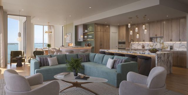 550 GOLDEN GATE POINT 702, Sarasota, FL 34236