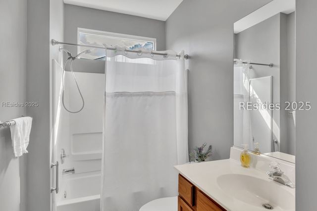 25 Hamilton Dr, Bluffton, SC 29909