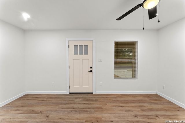 307 Dawnridge Dr, San Antonio, TX 78213