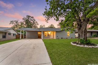 307 Dawnridge Dr, San Antonio, TX 78213