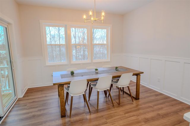 8828 S Division Avenue, Byron Center, MI 49315