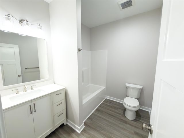 8828 S Division Avenue, Byron Center, MI 49315