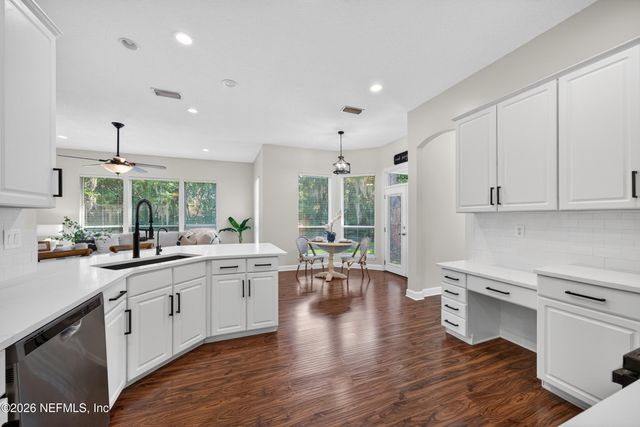 1819 SENTRY OAK Court, Fleming Island, FL 32003