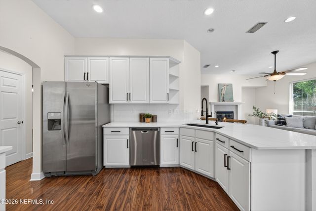 1819 SENTRY OAK Court, Fleming Island, FL 32003