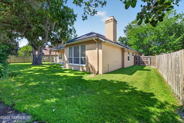 1819 SENTRY OAK Court, Fleming Island, FL 32003