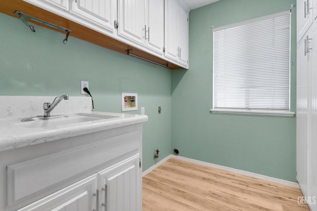 13801 Taradale Court, Bakersfield, CA 93314