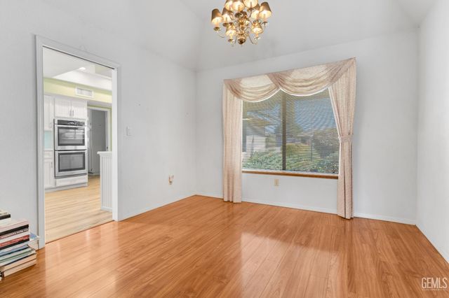 13801 Taradale Court, Bakersfield, CA 93314