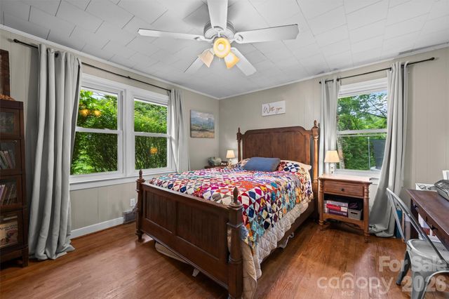 11 Old Mill Road, Mars Hill, NC 28754