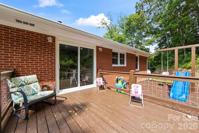 11 Old Mill Road, Mars Hill, NC 28754