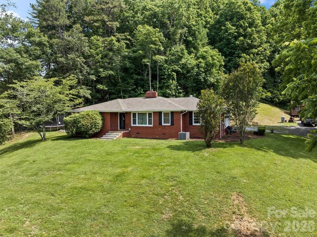 11 Old Mill Road, Mars Hill, NC 28754