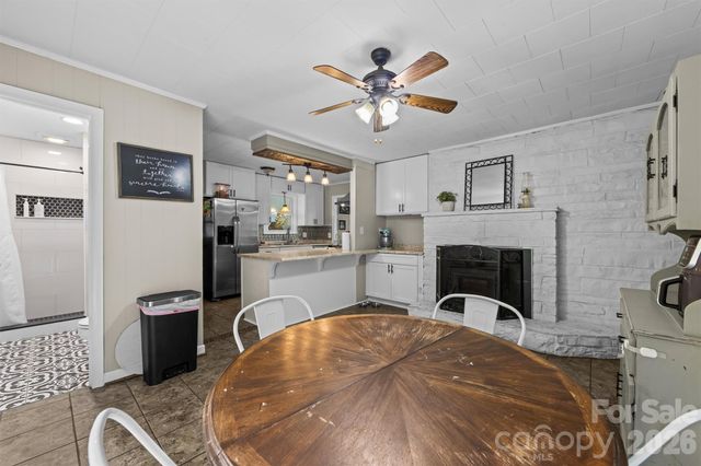11 Old Mill Road, Mars Hill, NC 28754