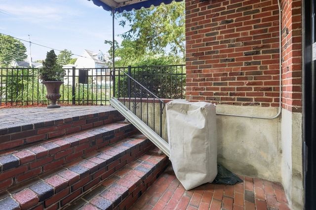 50 Water St 47, Medford, MA 02155