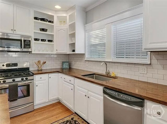 1507 E 51st Street, Savannah, GA 31404